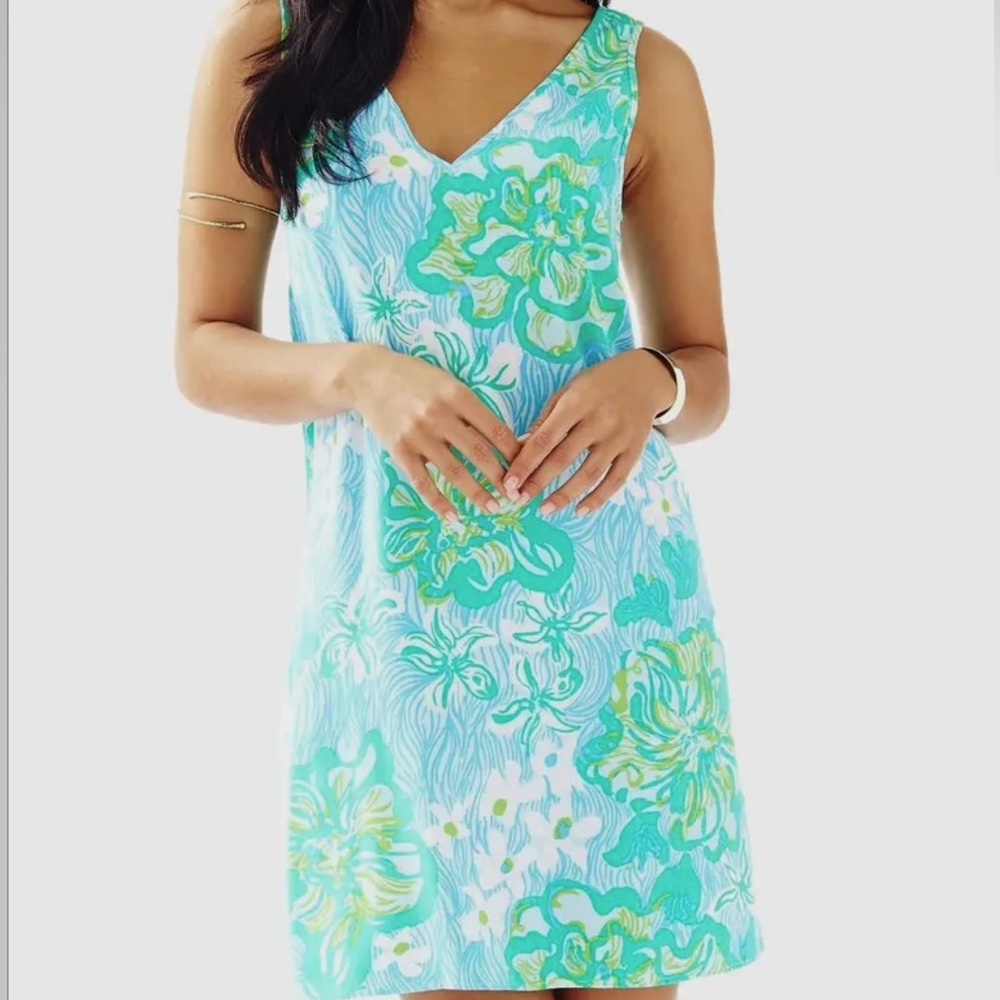 Lilly Pulitzer Shift Dress in Lagoon Green Wave Rider SIZE 6 (loose fit)